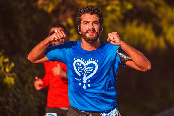 Comment les professionnels de santé peuvent-ils mieux gérer les complications des maladies cardiovasculaires chez les femmes?